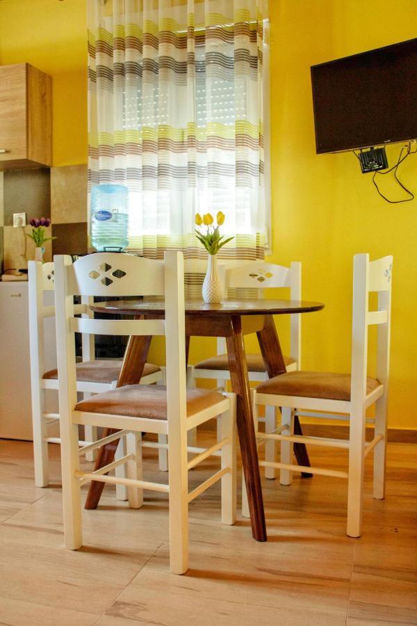 וירפזאר Apartments Stella מראה חיצוני תמונה