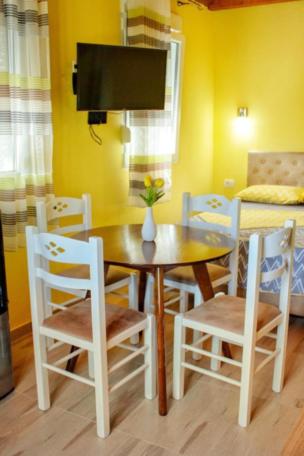 וירפזאר Apartments Stella מראה חיצוני תמונה