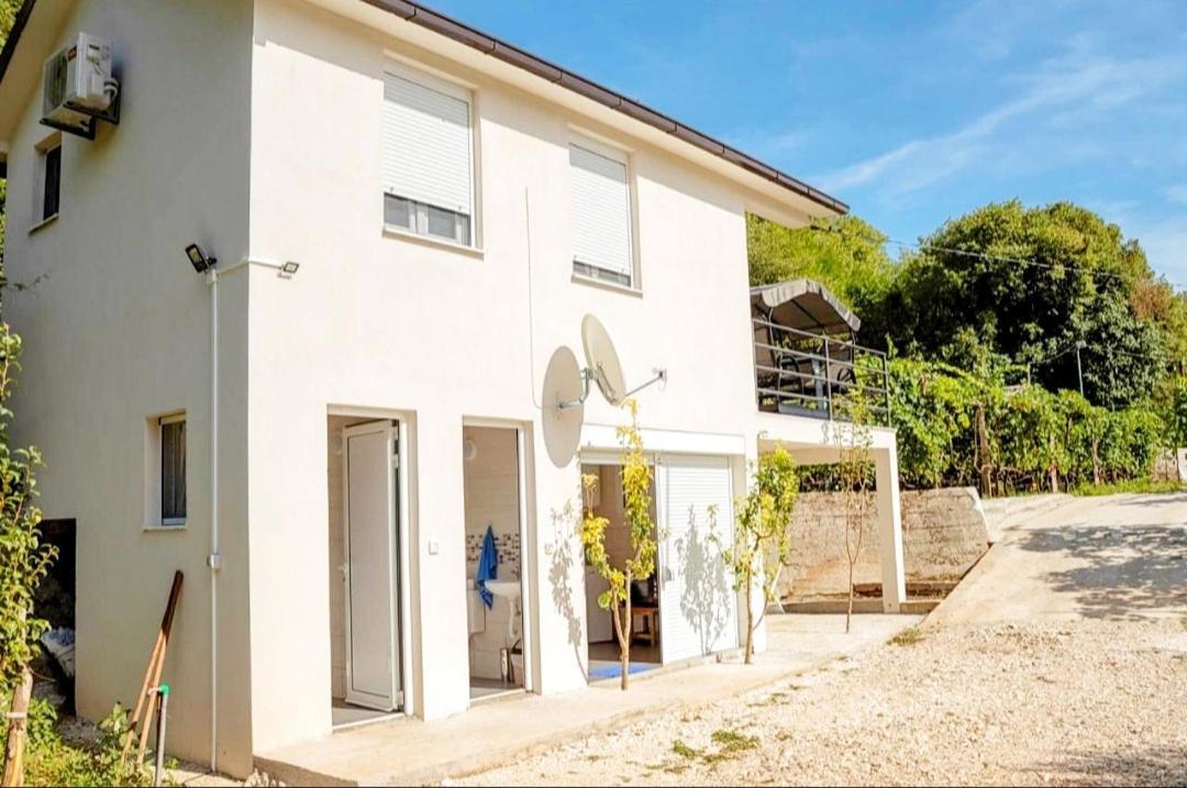 וירפזאר Apartments Stella מראה חיצוני תמונה